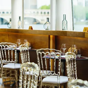 Hotel Vip Yacht, Parijs