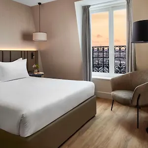 Gare De L'est, An Ihg **** Paris