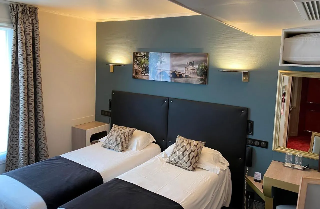 פריז Hotel Louvre Sainte Anne 3*,  צרפת