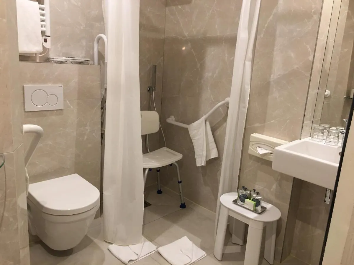 Hotel Louvre Sainte Anne Paris France